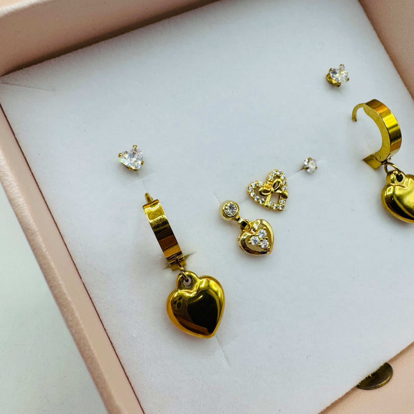 NO LOVE LOST EARRING STYLING BUNDLE BOX