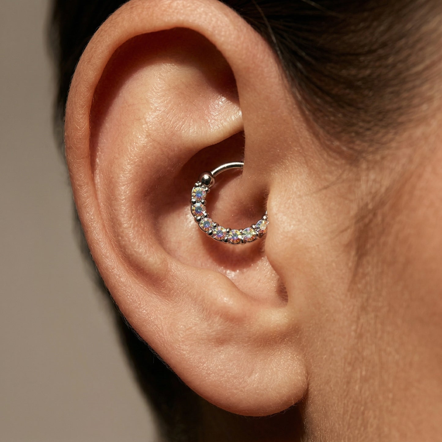 SPARKLE FRONT FACING CRYSTAL JEWELLED BENDABLE HOOP - 8MM - 16 GAUGE